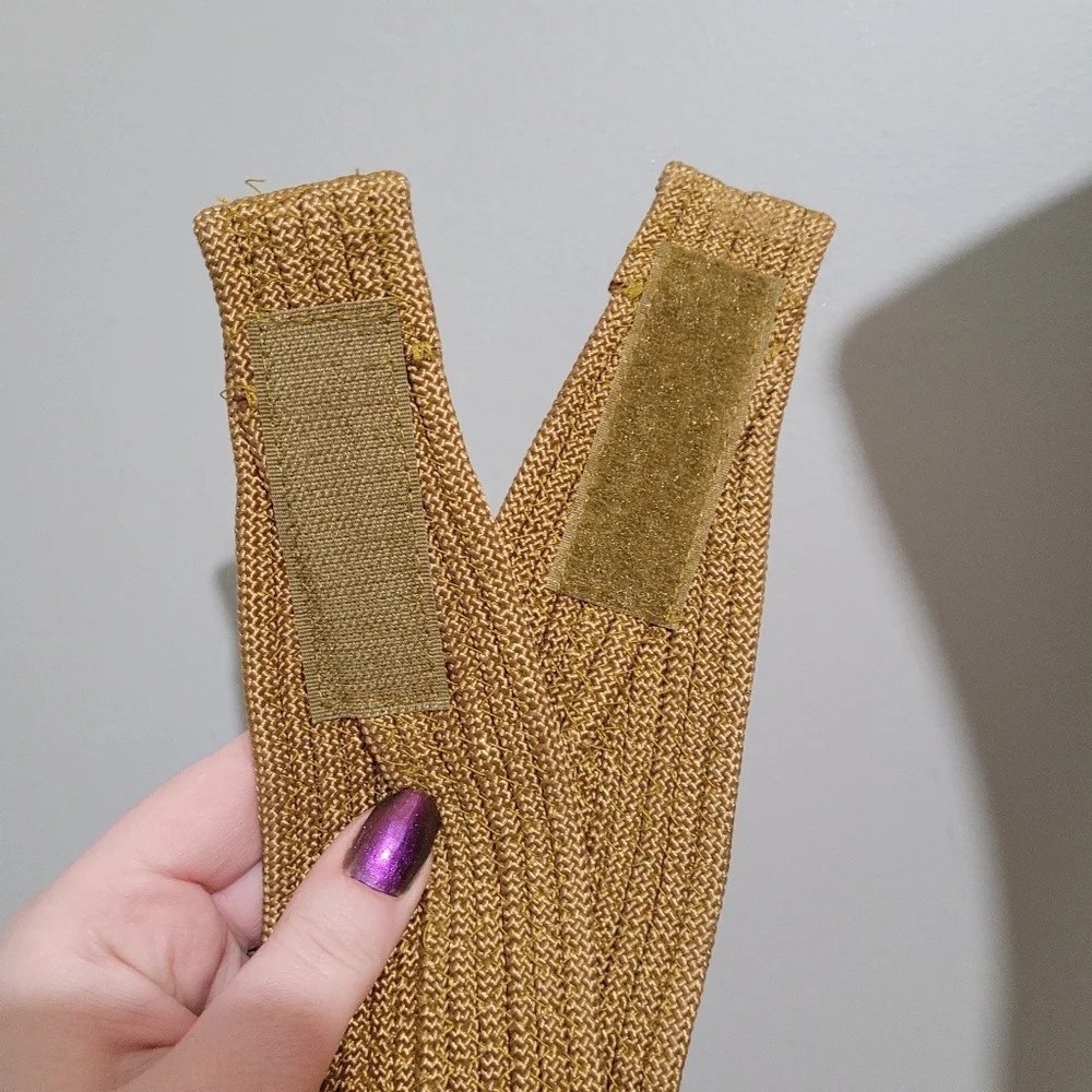 Vintage 80s gold statement belt, woven beaded waist cincher belt - Picture 5 of 5